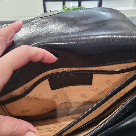 Super thick leather TONY PEROTTI clutch - Picture 9 of 10